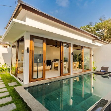 J4 Villas Sanur Exterior photo