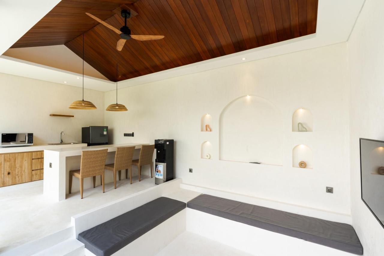 J4 Villas Sanur Exterior photo