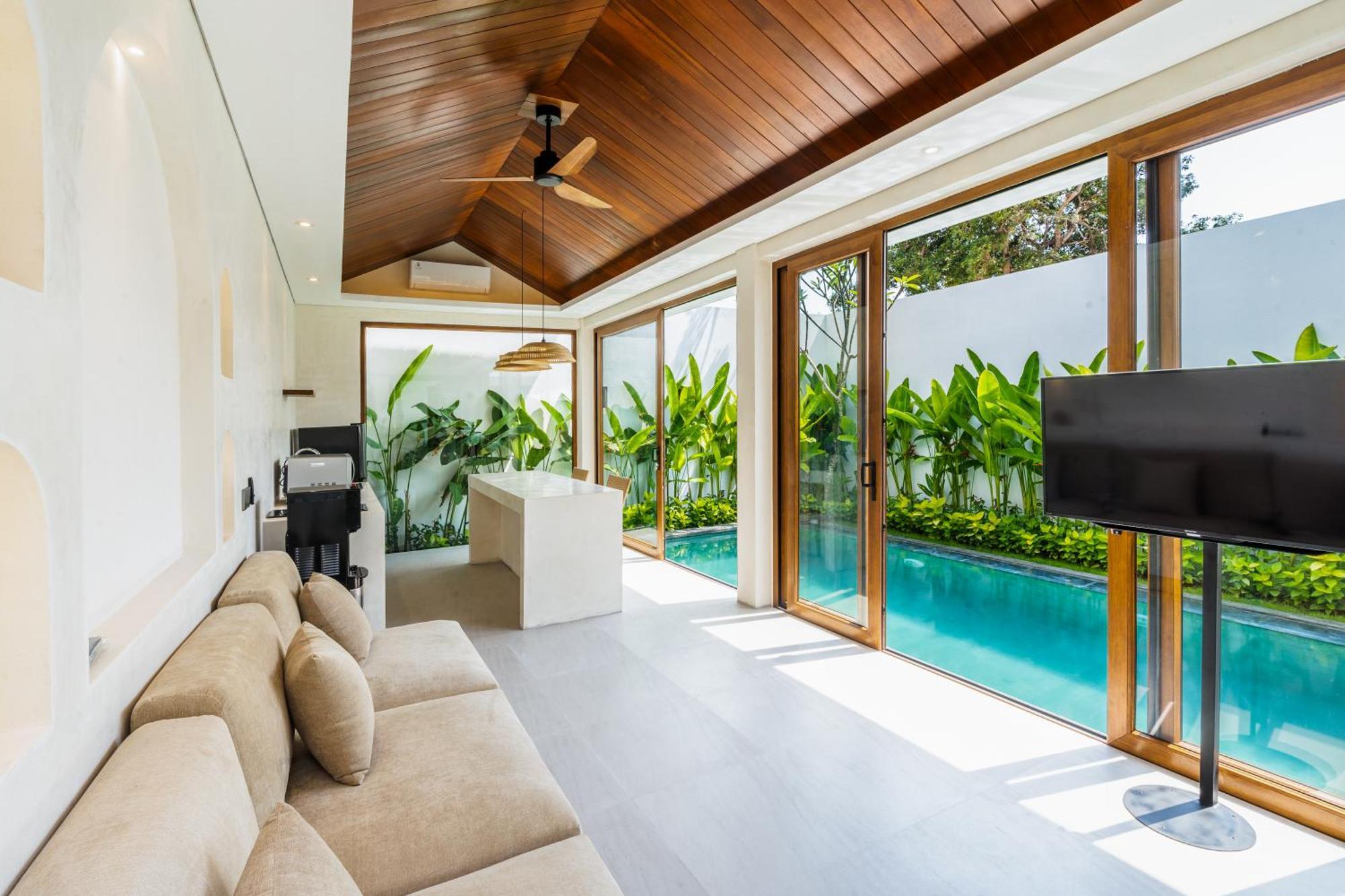 J4 Villas Sanur Exterior photo
