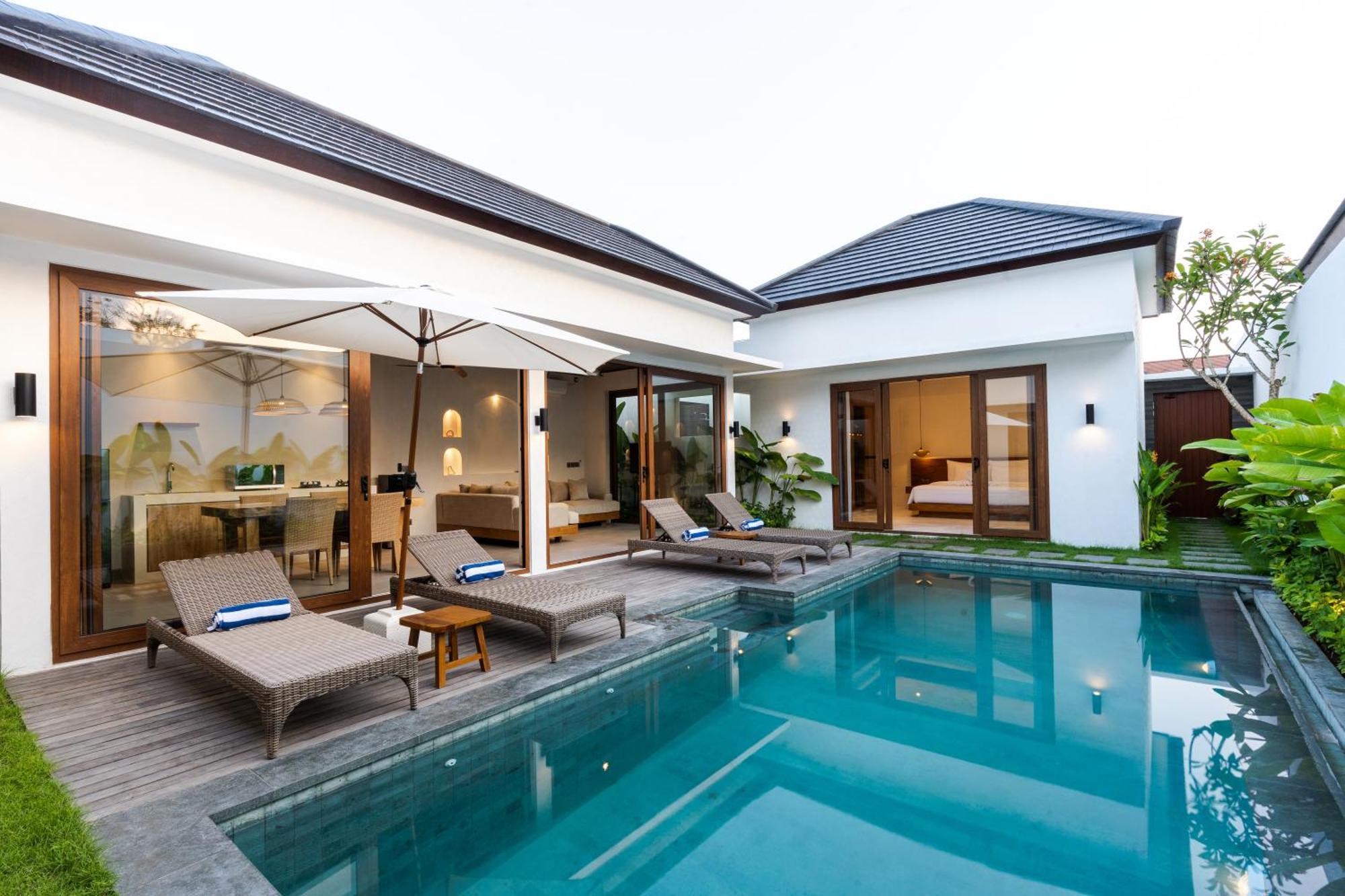 J4 Villas Sanur Exterior photo