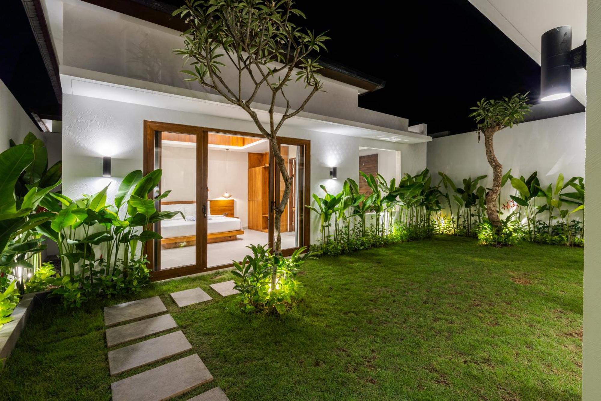 J4 Villas Sanur Exterior photo
